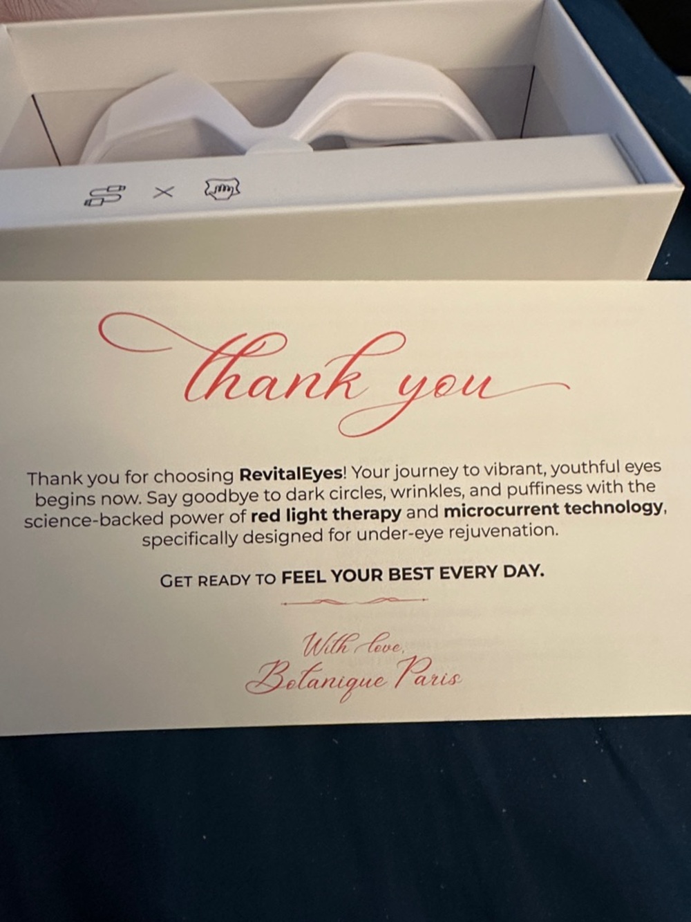 RevitalEyes Eye Rejuvenation Device - Picture 2 of 3